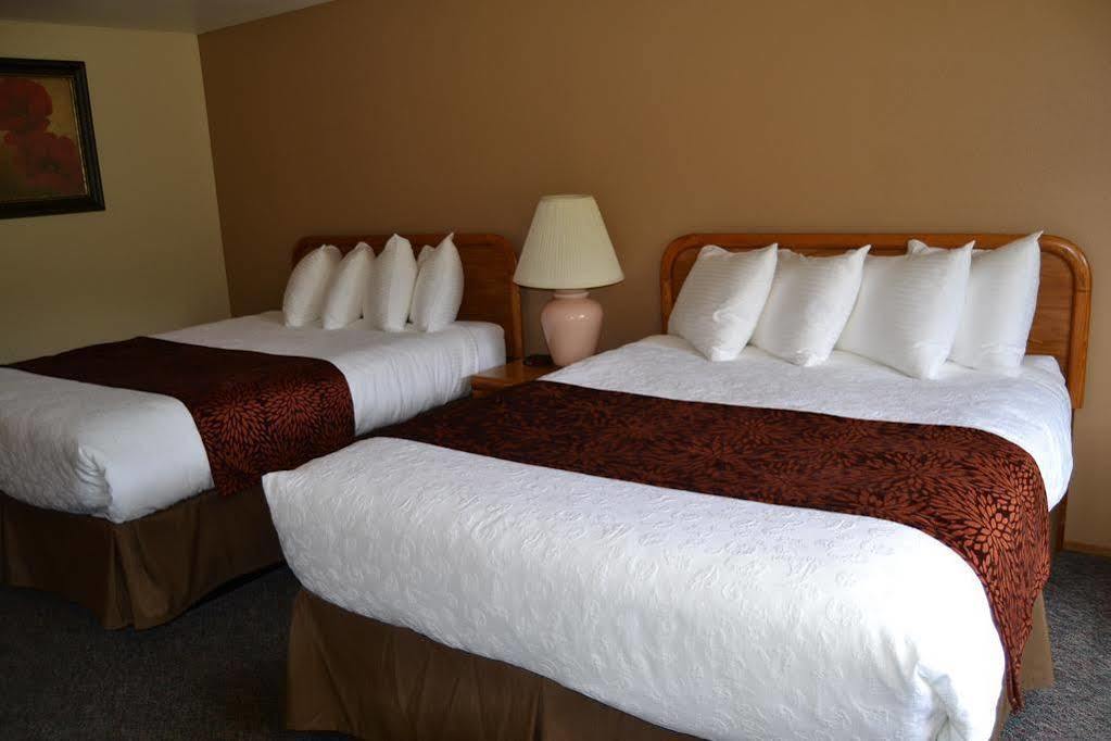 Cowlitz River Lodge パックウッド エクステリア 写真